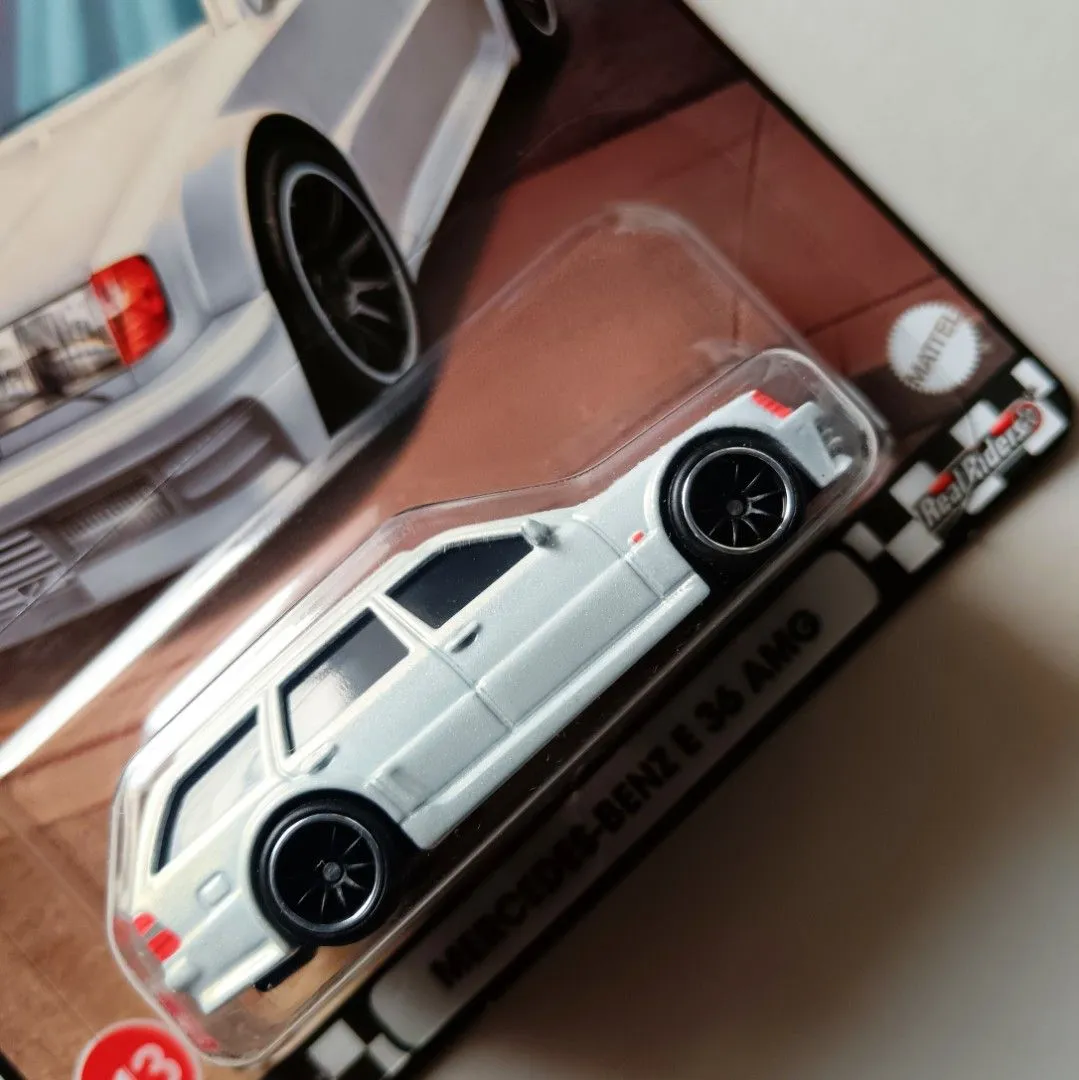 Hot Wheels Boulevard 2024 : Un Samba Bus de 1967 fait son entrée dans le 5ème mix